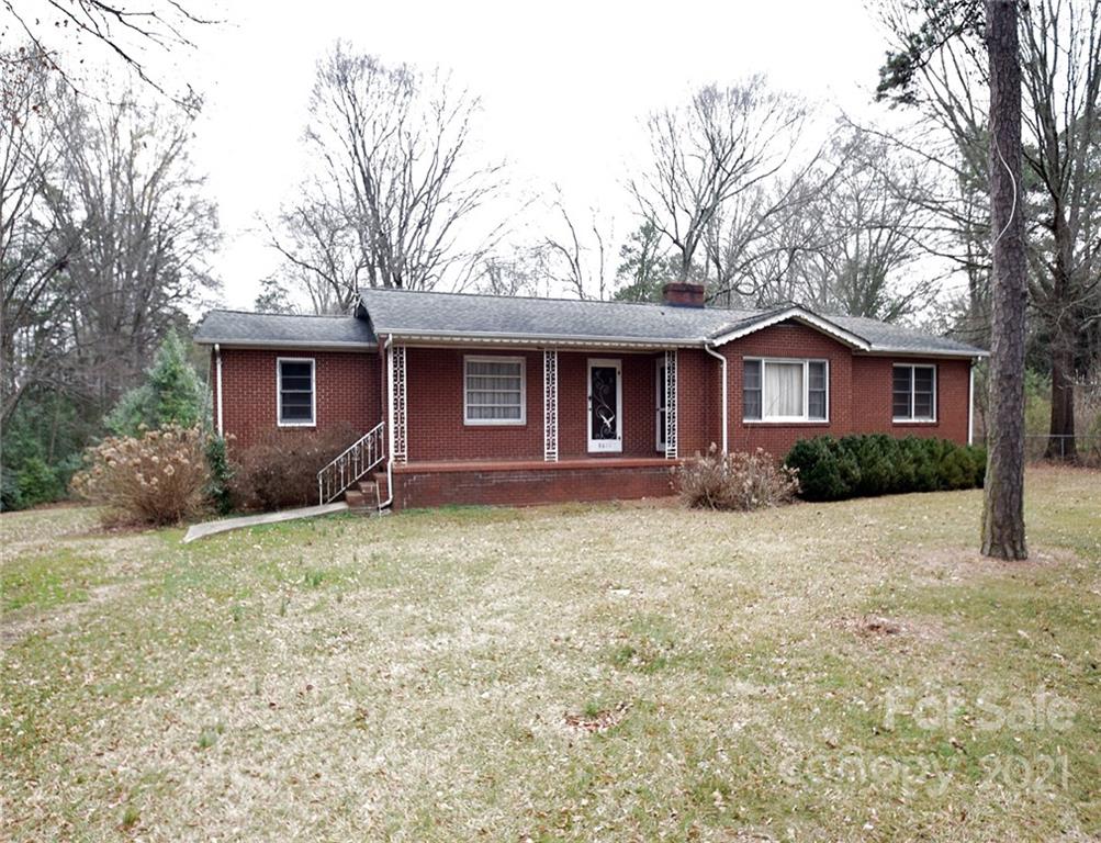 8611 Lawyers Road Charlotte NC 28227