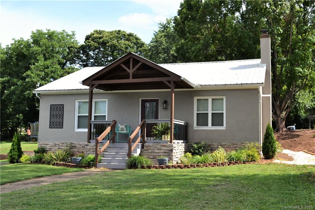 206 Bristol Street Morganton NC 28655