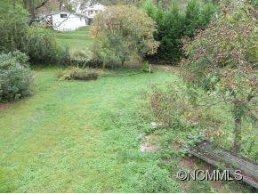 16 Carrier Street Asheville NC 28806