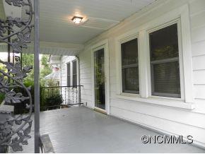 16 Carrier Street Asheville NC 28806