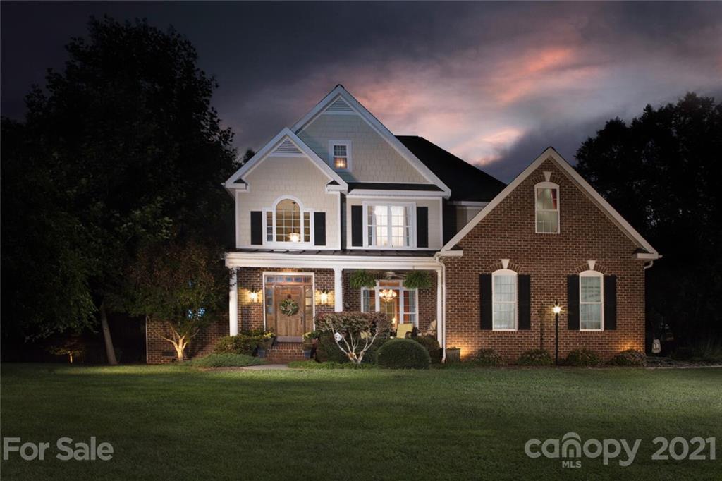 161 Upper Oak Drive Statesville NC 28625