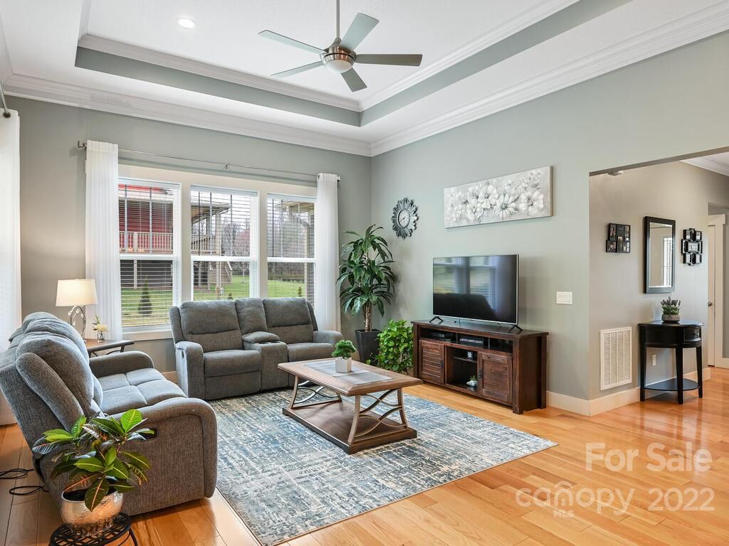 25 W Haven Drive Arden NC 28704