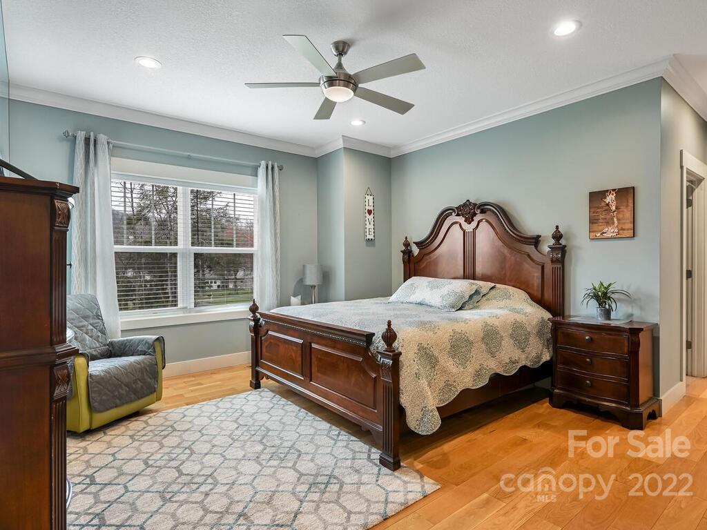 25 W Haven Drive Arden NC 28704