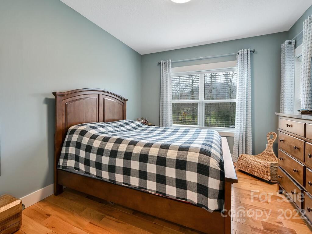 25 W Haven Drive Arden NC 28704
