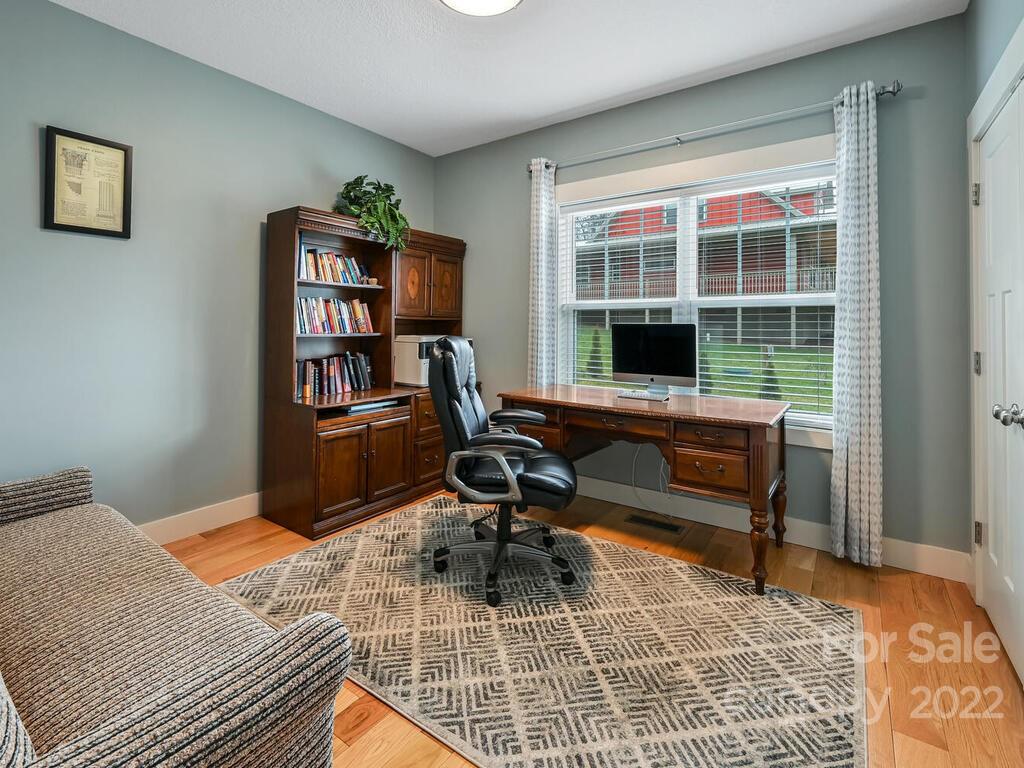 25 W Haven Drive Arden NC 28704