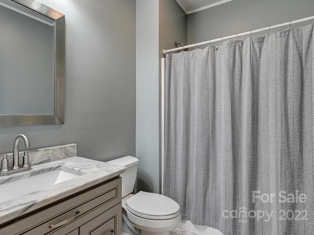 25 W Haven Drive Arden NC 28704