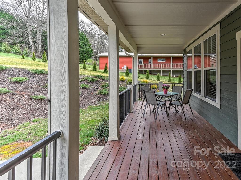 25 W Haven Drive Arden NC 28704