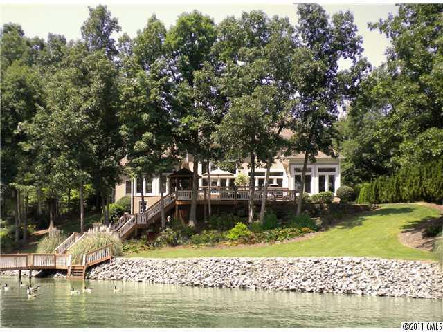 21104 Blakely Shores Drive Cornelius NC 28031