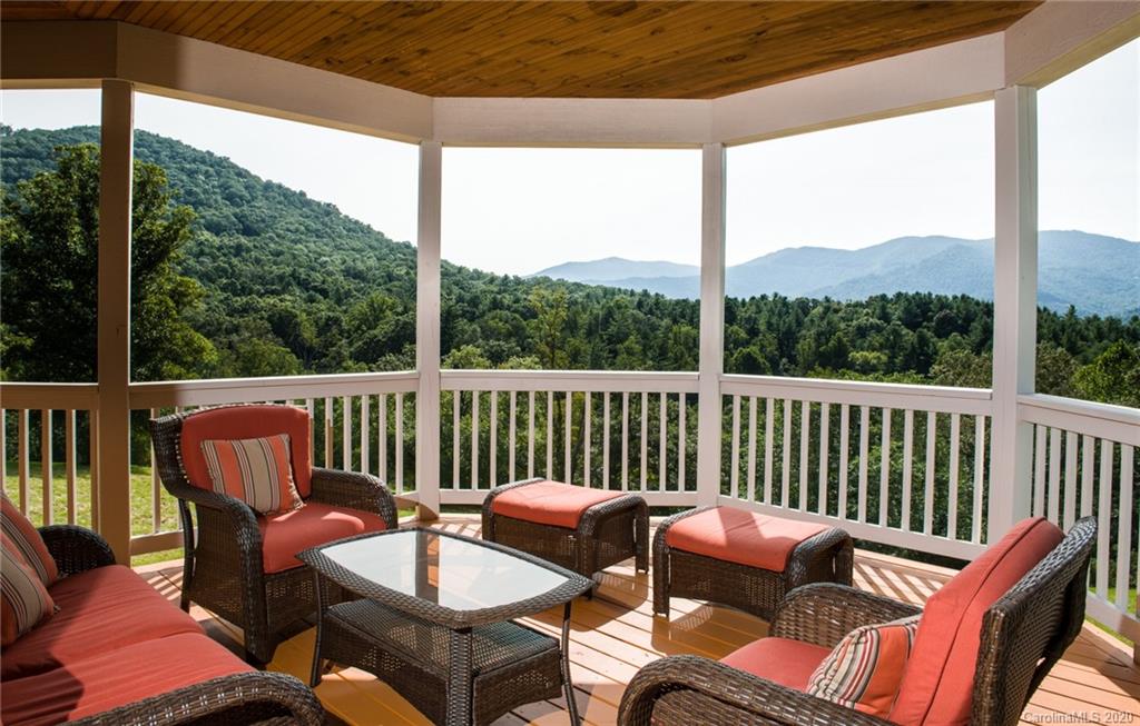 78 Riddle Road Swannanoa NC 28778
