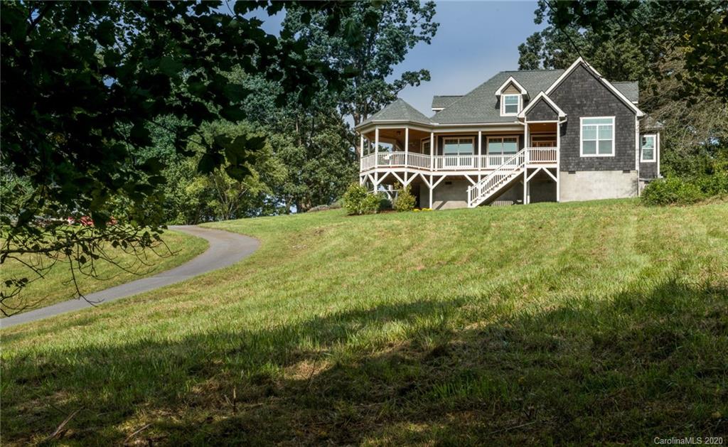 78 Riddle Road Swannanoa NC 28778