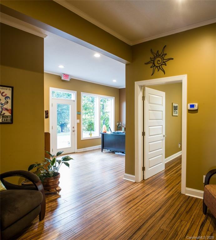 78 Riddle Road Swannanoa NC 28778