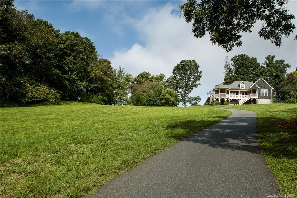 78 Riddle Road Swannanoa NC 28778