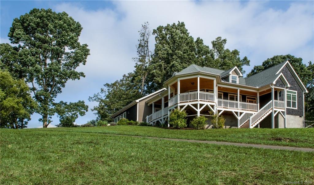 78 Riddle Road Swannanoa NC 28778