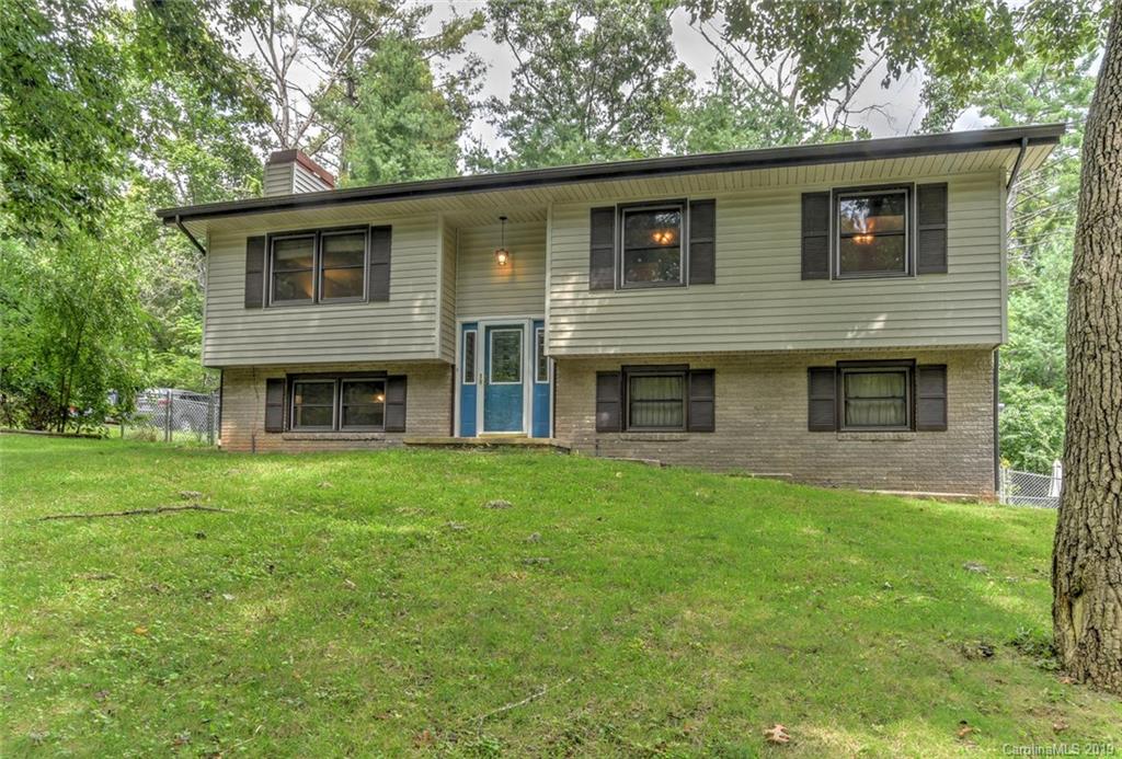 18 Forest Ridge Drive Arden NC 28704