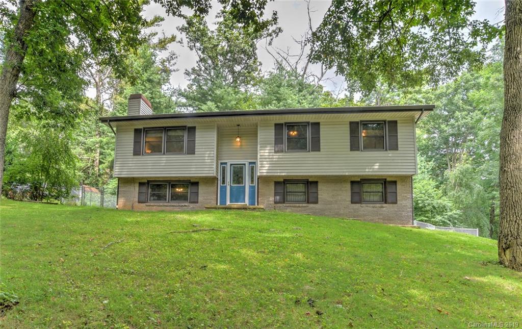18 Forest Ridge Drive Arden NC 28704