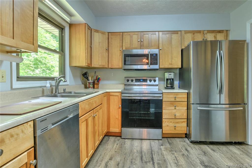 18 Forest Ridge Drive Arden NC 28704