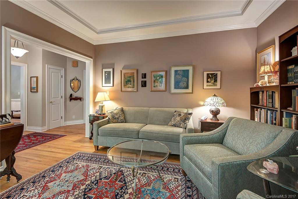 34 Hawk View Drive Asheville NC 28804