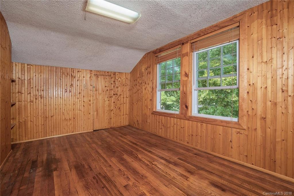 74 Highland Street Weaverville NC 28787