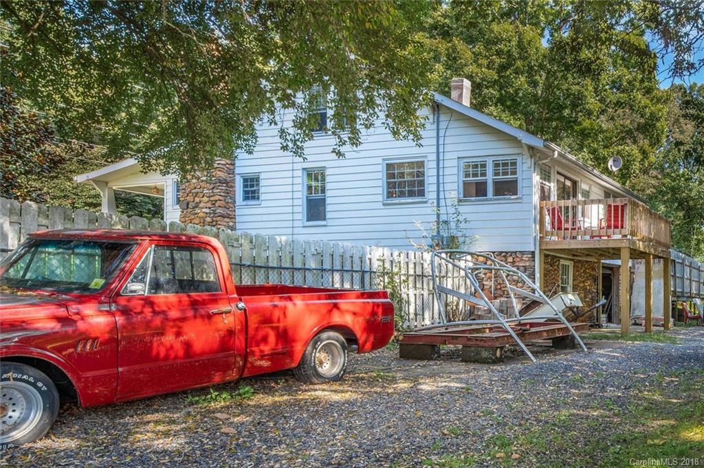 74 Highland Street Weaverville NC 28787