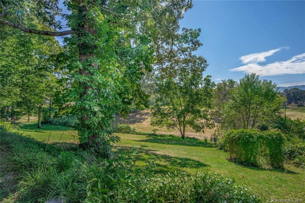 74 Highland Street Weaverville NC 28787