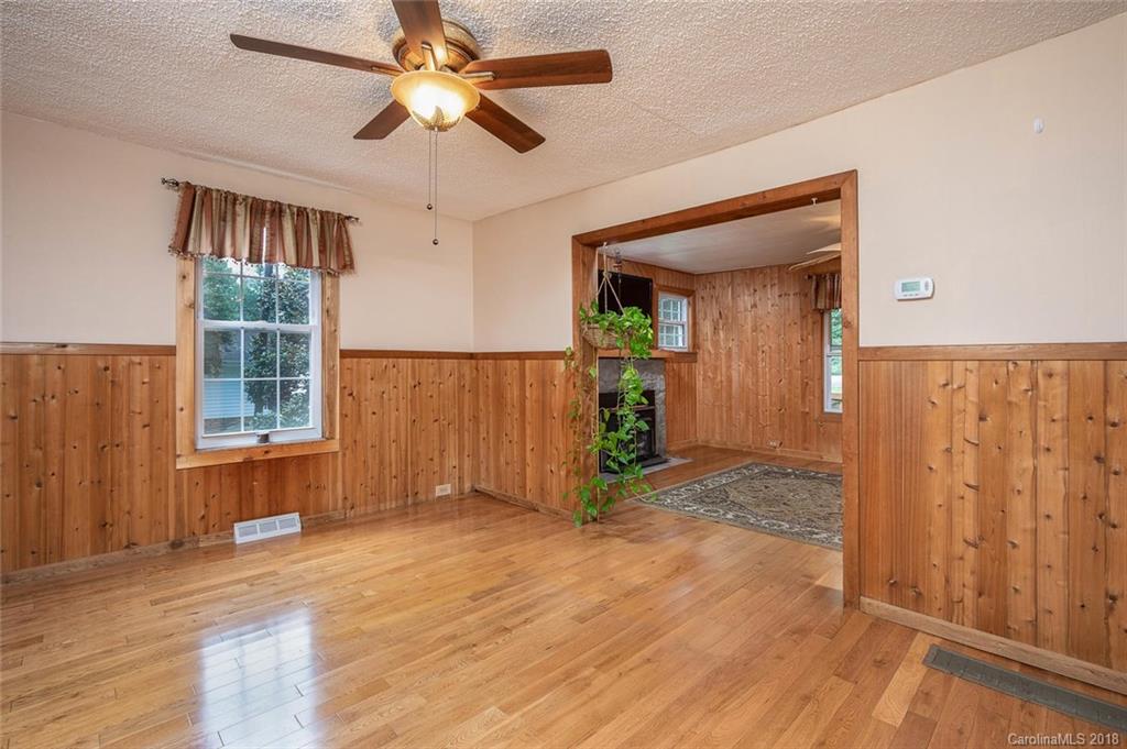 74 Highland Street Weaverville NC 28787