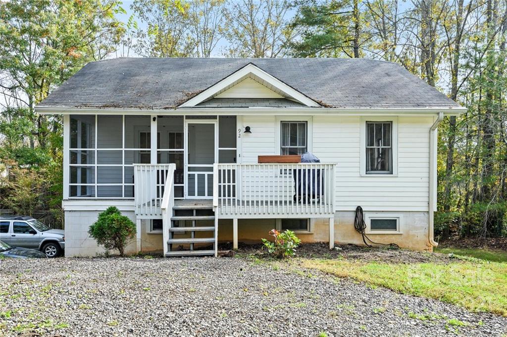 92 Eastview Circle Asheville NC 28806