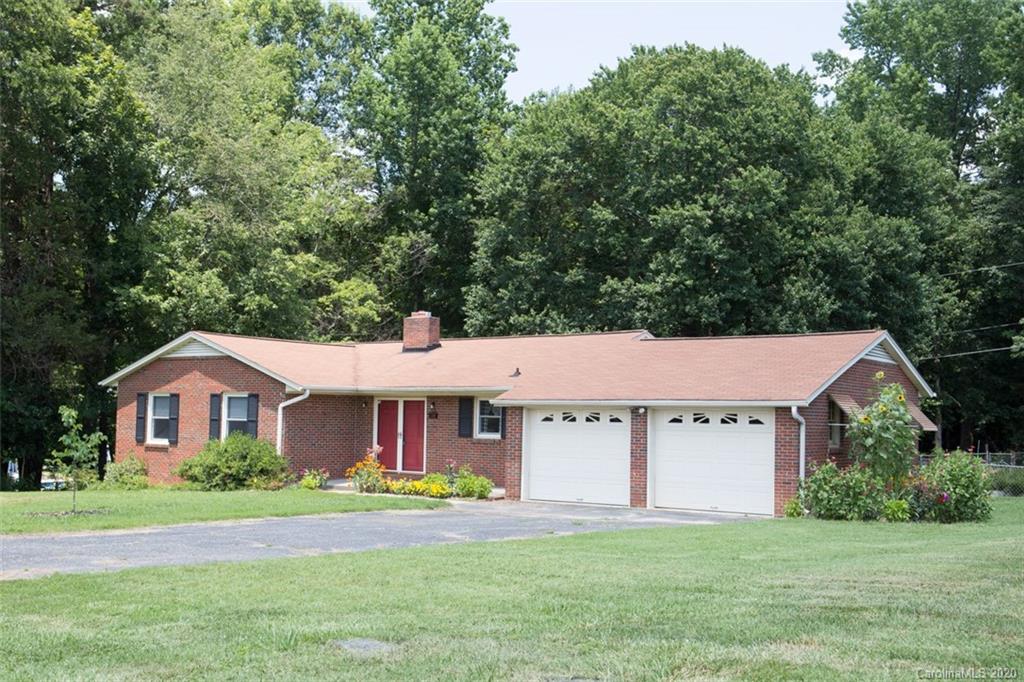 134 Shadowbrook Road Mount Holly NC 28120