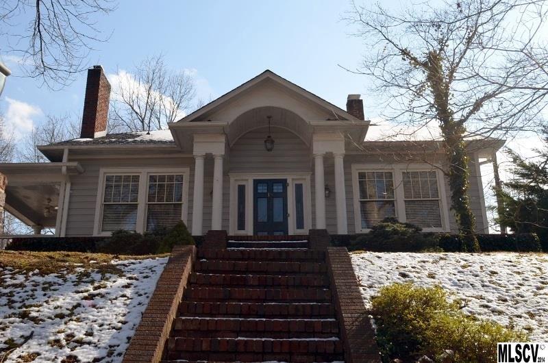 18 7th Avenue NE Hickory NC 28601