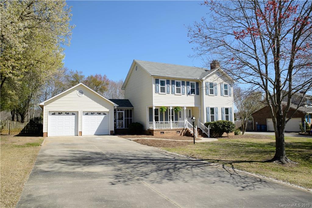 8724 Middleton Circle Harrisburg NC 28075