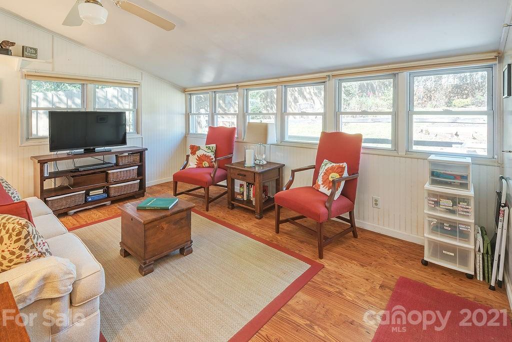 175 Sulphur Springs Road Asheville NC 28806