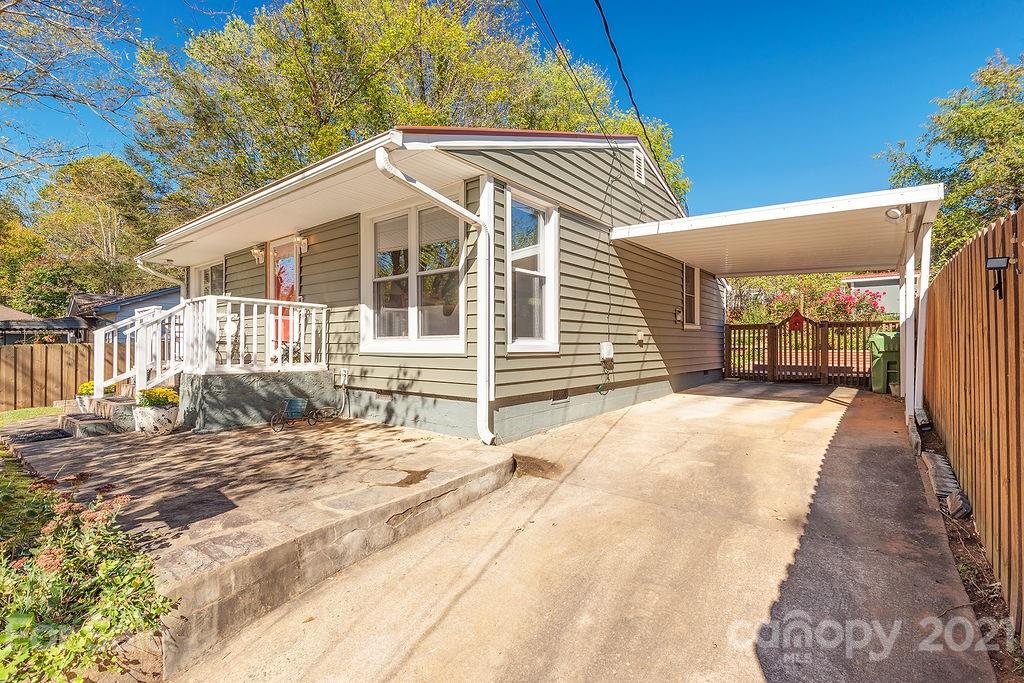 175 Sulphur Springs Road Asheville NC 28806