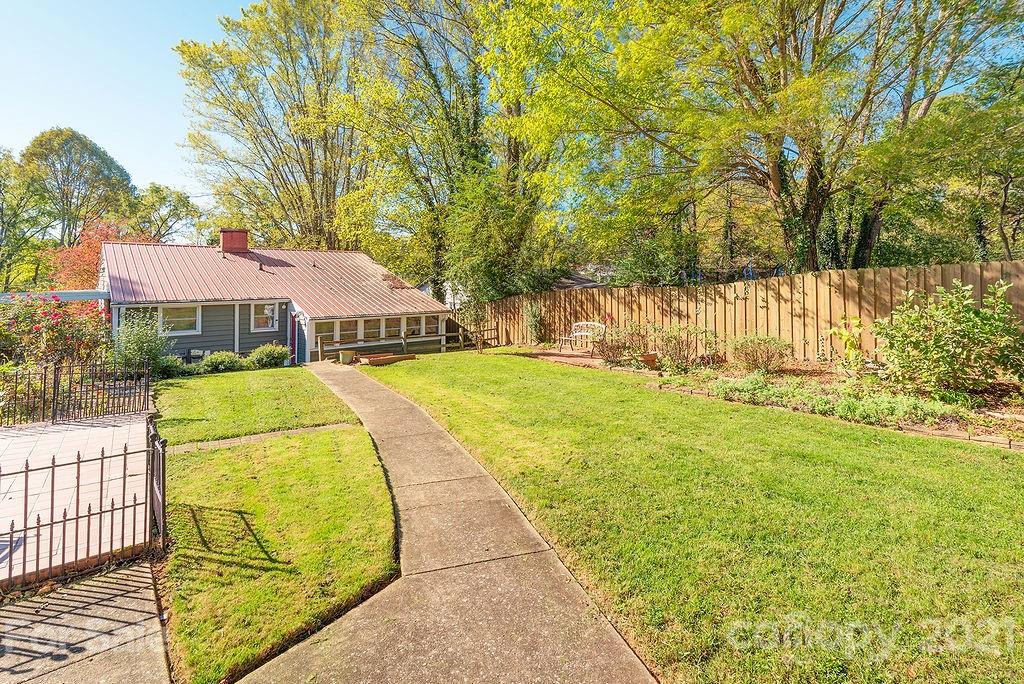 175 Sulphur Springs Road Asheville NC 28806