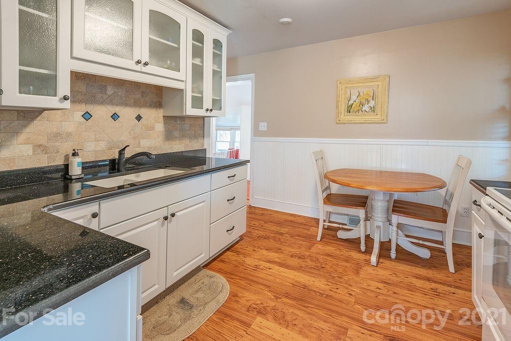 175 Sulphur Springs Road Asheville NC 28806