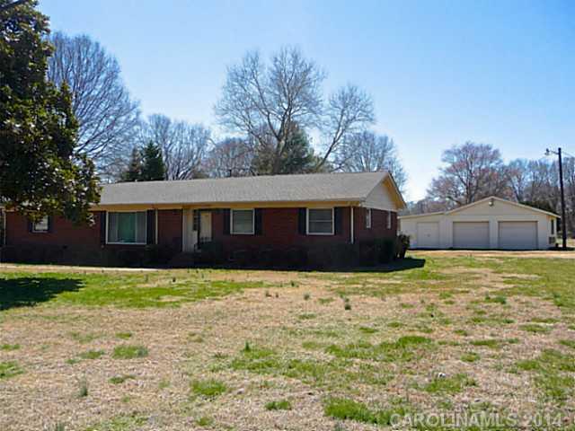 8809 Hood Road Charlotte NC 28215