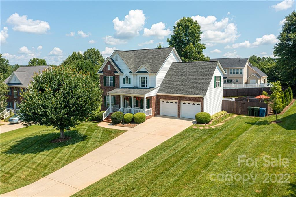 2586 Ironwood Drive Hickory NC 28602