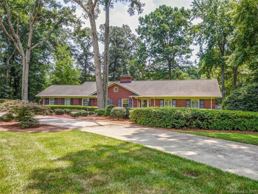 1301 Meadowood Lane Charlotte NC 28211