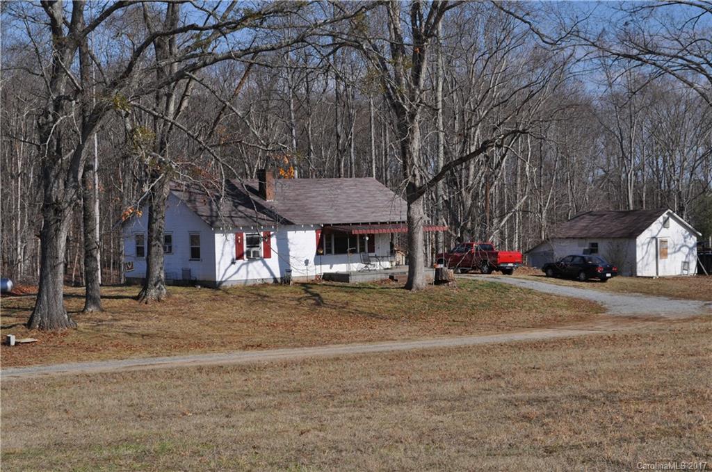 321 Chesnee Road Columbus NC 28722