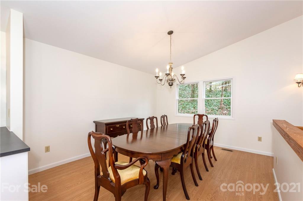 107 Pink Fox Cove Road Weaverville NC 28787