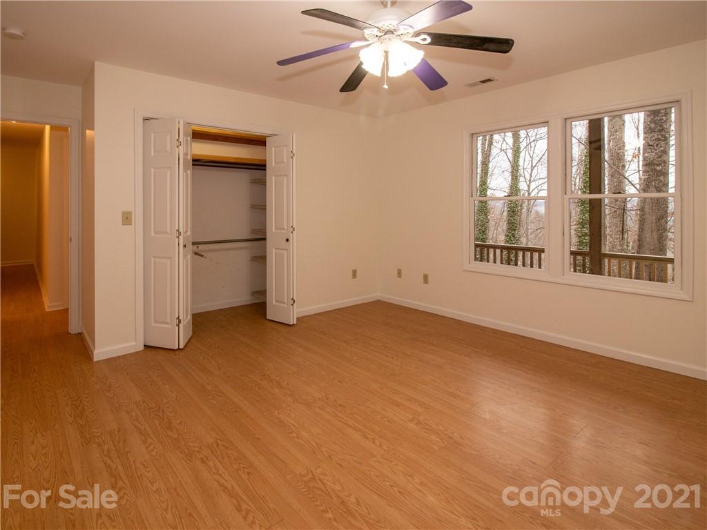 107 Pink Fox Cove Road Weaverville NC 28787