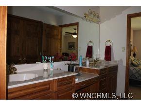 4 Tanager Court Candler NC 28715