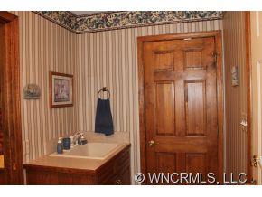 4 Tanager Court Candler NC 28715