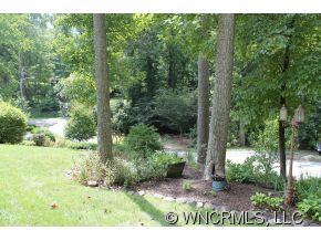 4 Tanager Court Candler NC 28715