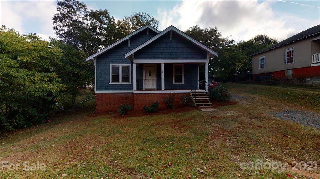 57 13th Street SE Hickory NC 28602