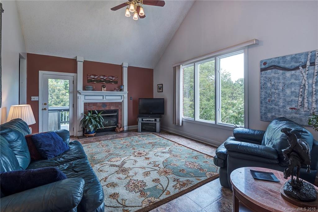 133 Clear Vista Lane Asheville NC 28805