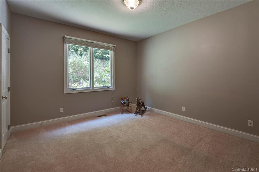 133 Clear Vista Lane Asheville NC 28805