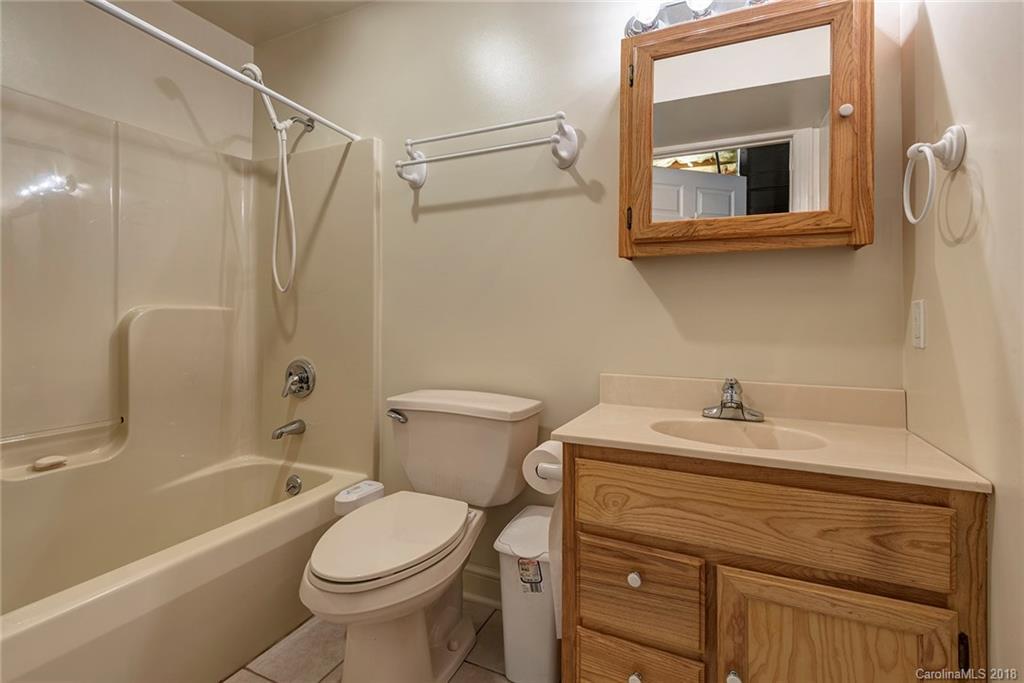 133 Clear Vista Lane Asheville NC 28805