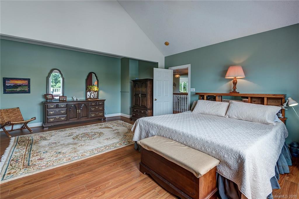 133 Clear Vista Lane Asheville NC 28805