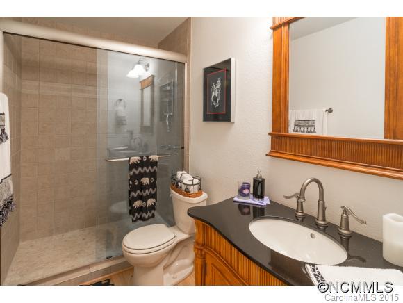 319 Summer Haven Road Swannanoa NC 28778
