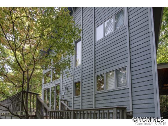 319 Summer Haven Road Swannanoa NC 28778