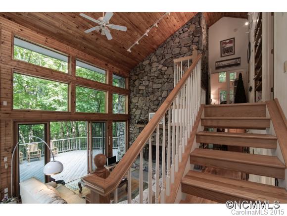 319 Summer Haven Road Swannanoa NC 28778